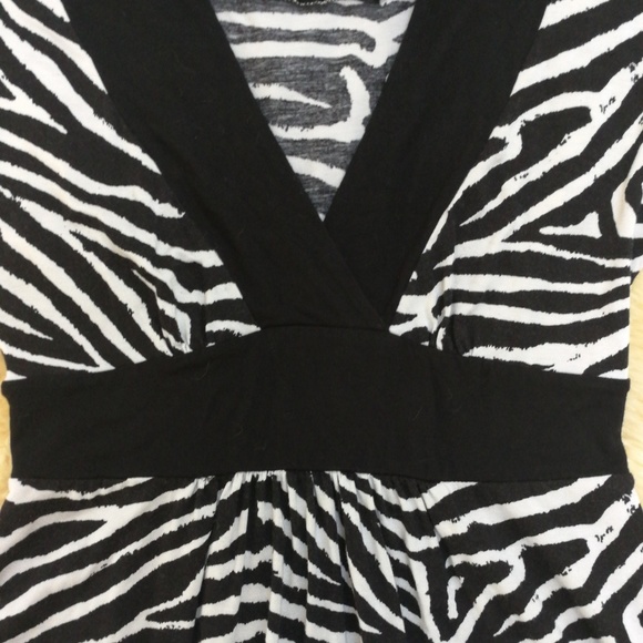 Michael Kors top black and white zebra print - Picture 4 of 8